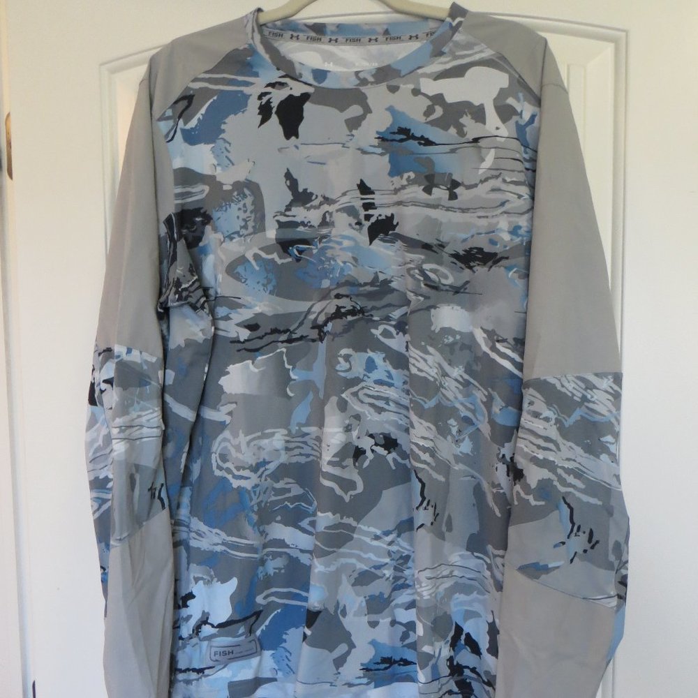 NEW Under Armour Heatgear Loose Blue Camo XL